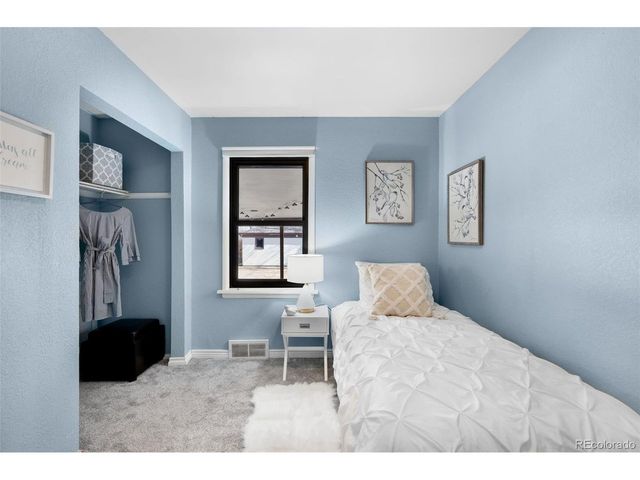 2300 Ironton St, Aurora, CO 80010