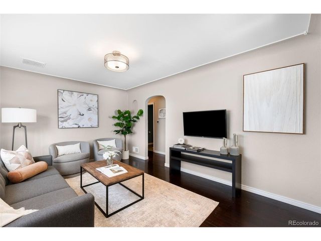 2300 Ironton St, Aurora, CO 80010