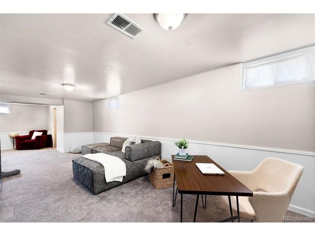 2300 Ironton St, Aurora, CO 80010