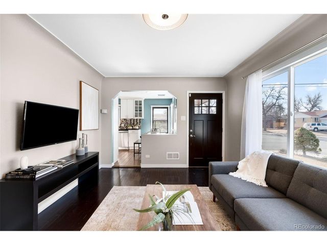 2300 Ironton St, Aurora, CO 80010