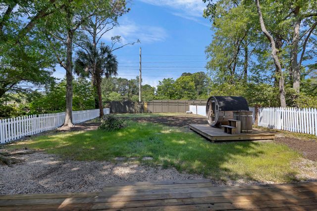 991 Governors Road, Mount Pleasant, SC 29464