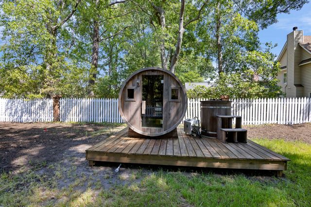 991 Governors Road, Mount Pleasant, SC 29464