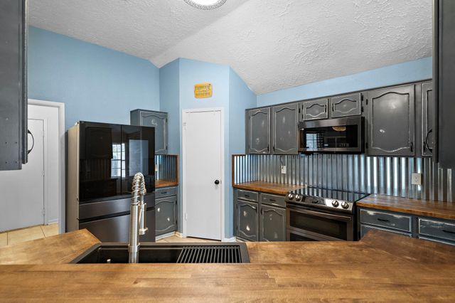 634 Spring Breeze Street, League City, TX 77573
