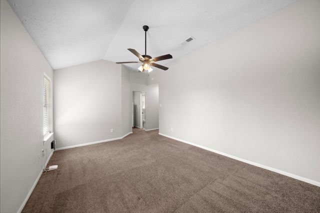 634 Spring Breeze Street, League City, TX 77573