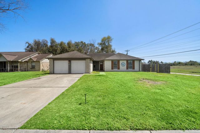 634 Spring Breeze Street, League City, TX 77573