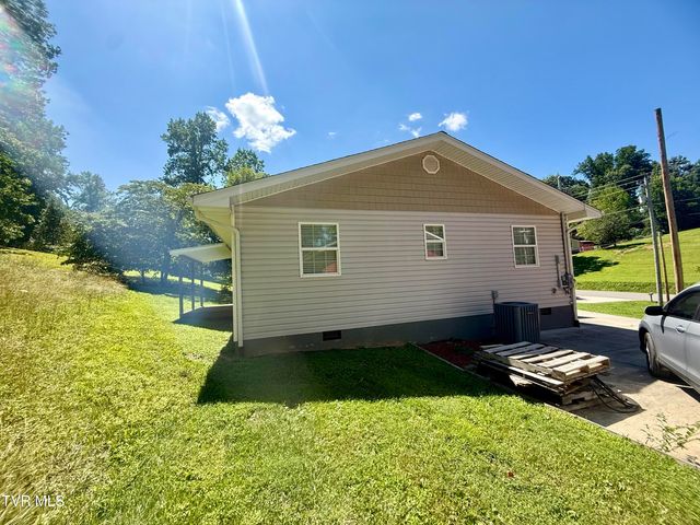 379 Minton Hollow Road, Elizabethton, TN 37643