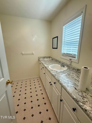 379 Minton Hollow Road, Elizabethton, TN 37643