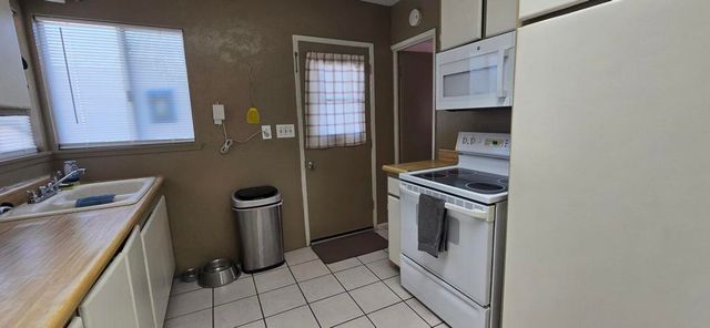 3428 Niland Avenue, Thermal, CA 92274