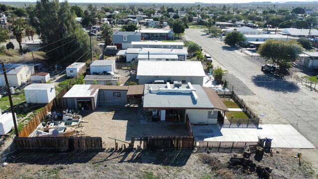 3428 Niland Avenue, Thermal, CA 92274