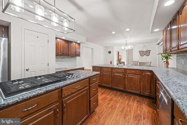 253 PEOPLES WAY, Hockessin, DE 19707