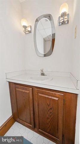 253 PEOPLES WAY, Hockessin, DE 19707