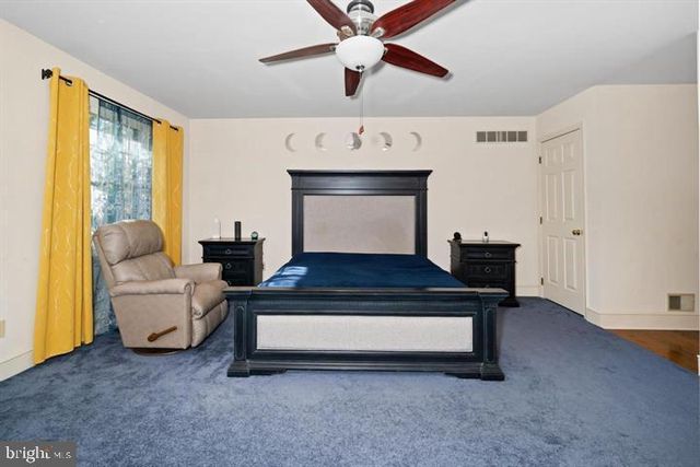 253 PEOPLES WAY, Hockessin, DE 19707