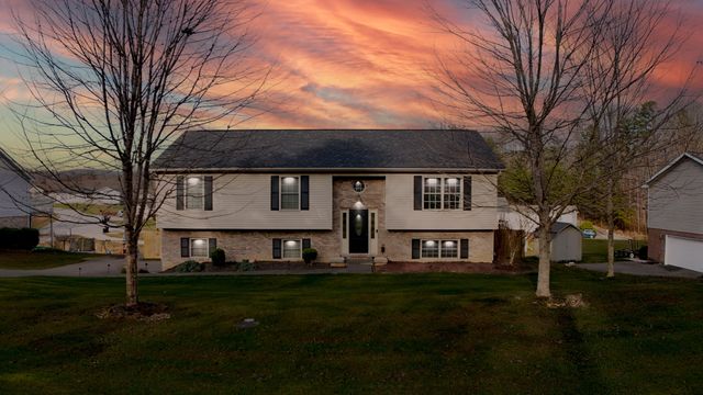 195 Stony Brook Drive, Corbin, KY 40701