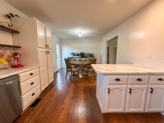 195 Stony Brook Drive, Corbin, KY 40701