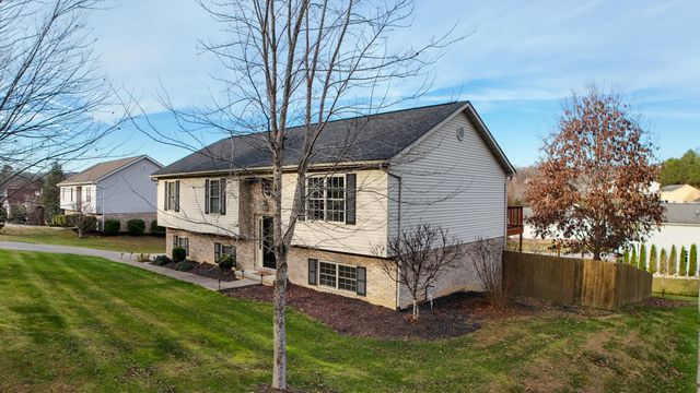 195 Stony Brook Drive, Corbin, KY 40701