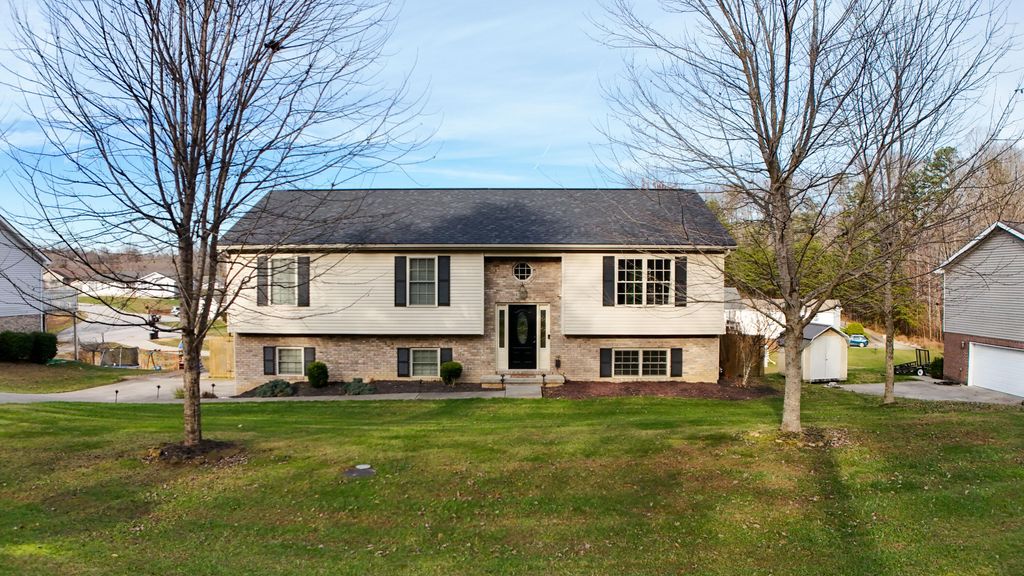 195 Stony Brook Drive, Corbin, KY 40701