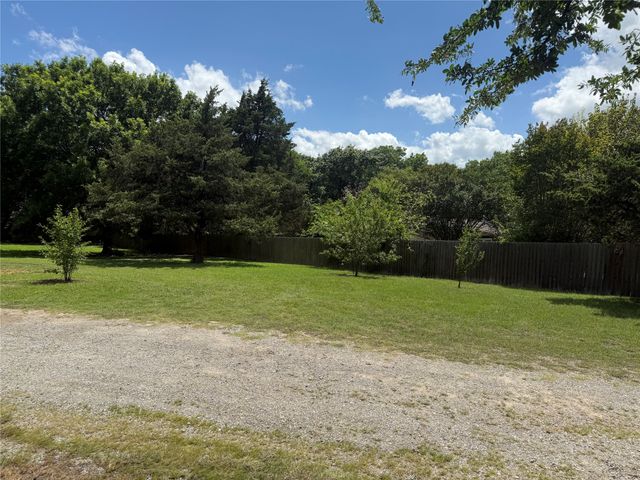 152 Pennell Road, Sherman, TX 75090