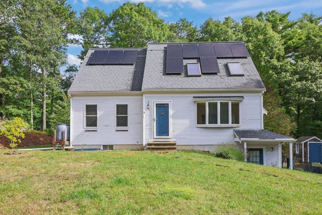 9 Beachwood Dr., Bourne, MA 02532