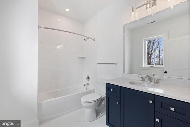 2110 UNION HILL, Malvern, PA 19355