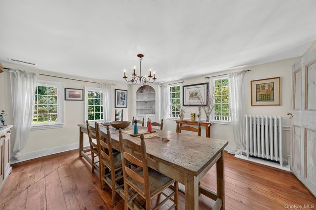 15 Inningwood Road, Ossining, NY 10562