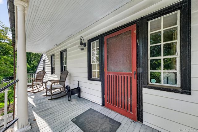 15 Inningwood Road, Ossining, NY 10562