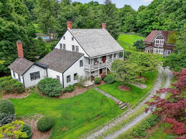15 Inningwood Road, Ossining, NY 10562