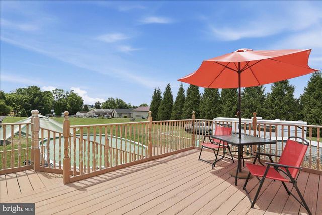 8725 GAP RD, Waynesboro, PA 17268
