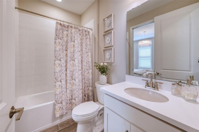 3044 FORMIA COURT, Bradenton, FL 34211