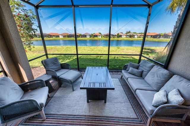 3044 FORMIA COURT, Bradenton, FL 34211