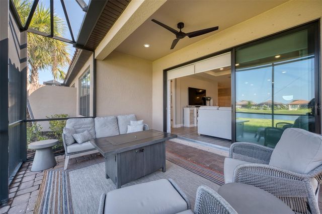 3044 FORMIA COURT, Bradenton, FL 34211