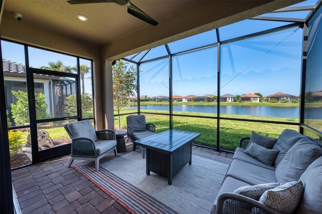 3044 FORMIA COURT, Bradenton, FL 34211