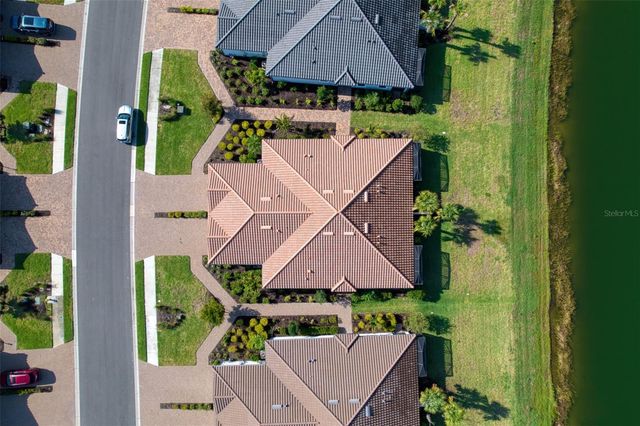 3044 FORMIA COURT, Bradenton, FL 34211