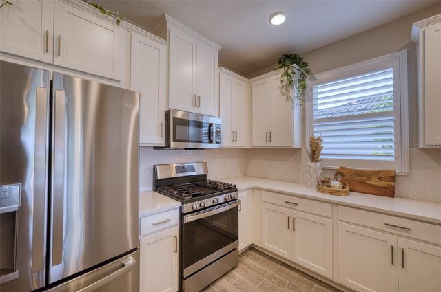 3044 FORMIA COURT, Bradenton, FL 34211