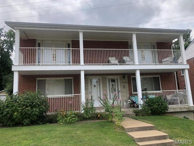 8412 Winzenburg Drive, Richmond Heights, MO 63117