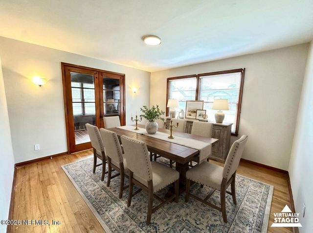 350 TROUT RIVER Drive, Jacksonville, FL 32208