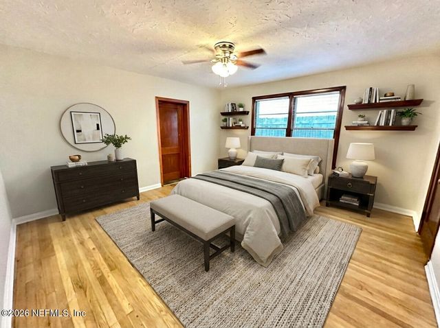 350 TROUT RIVER Drive, Jacksonville, FL 32208