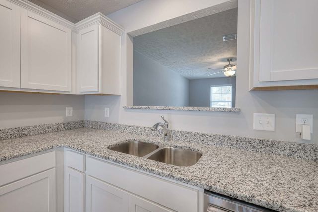 165 Allie Towns Dr, Smyrna, TN 37167