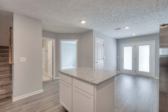165 Allie Towns Dr, Smyrna, TN 37167