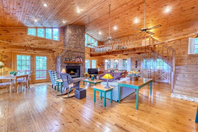 854 Frog Pond Road, Hiawassee, GA 30546