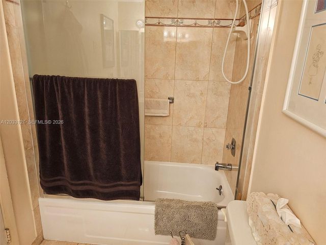3850 Washington St 1011, Hollywood, FL 33021