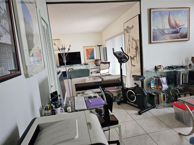 3850 Washington St 1011, Hollywood, FL 33021