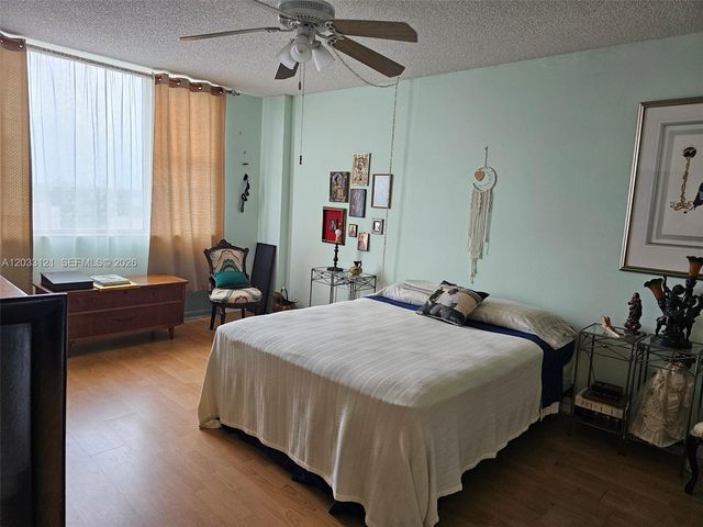 3850 Washington St 1011, Hollywood, FL 33021