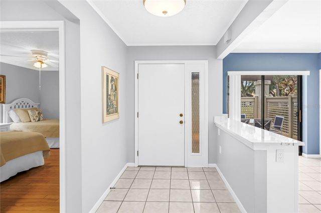 3174 WINDRUSH 25, Sarasota, FL 34235