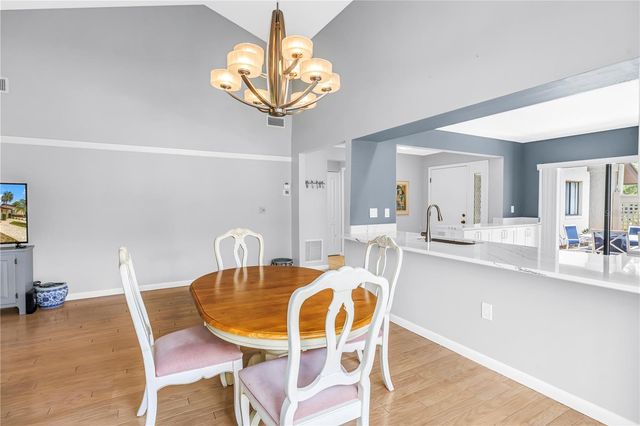 3174 WINDRUSH 25, Sarasota, FL 34235