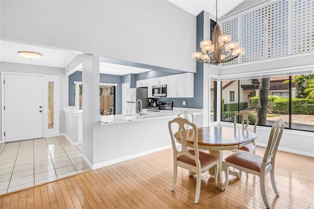 3174 WINDRUSH 25, Sarasota, FL 34235