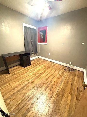 805 Rudyard Road, Cleveland, OH 44110