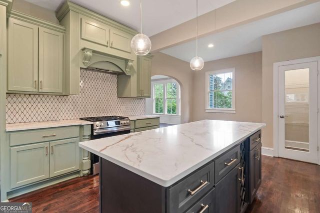 409 N Jefferson Avenue, Eatonton, GA 31024