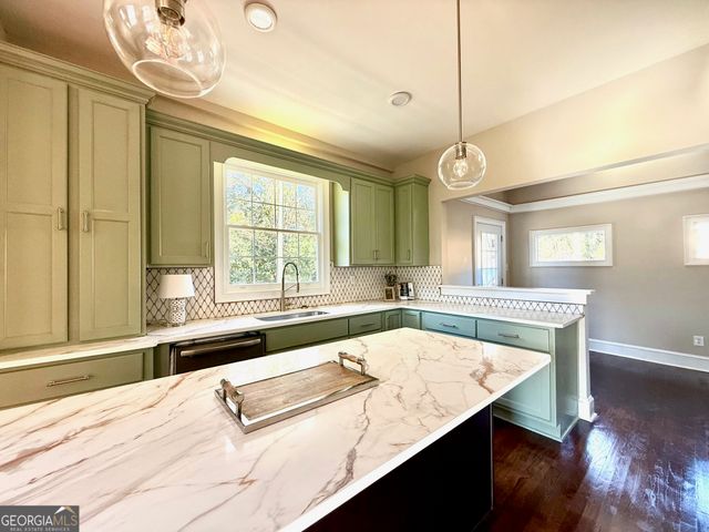 409 N Jefferson Avenue, Eatonton, GA 31024