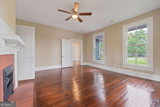 409 N Jefferson Avenue, Eatonton, GA 31024