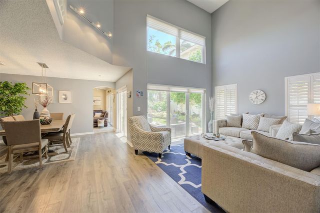 1084 Corkwood Street, Hollywood, FL 33019
